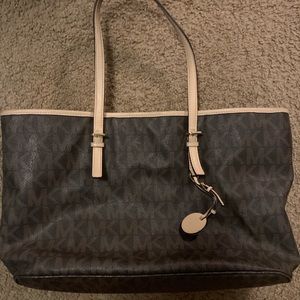 Michael Kors Bags - Michael Kors large tote Michael Kors Bags - Michael Kors large tote